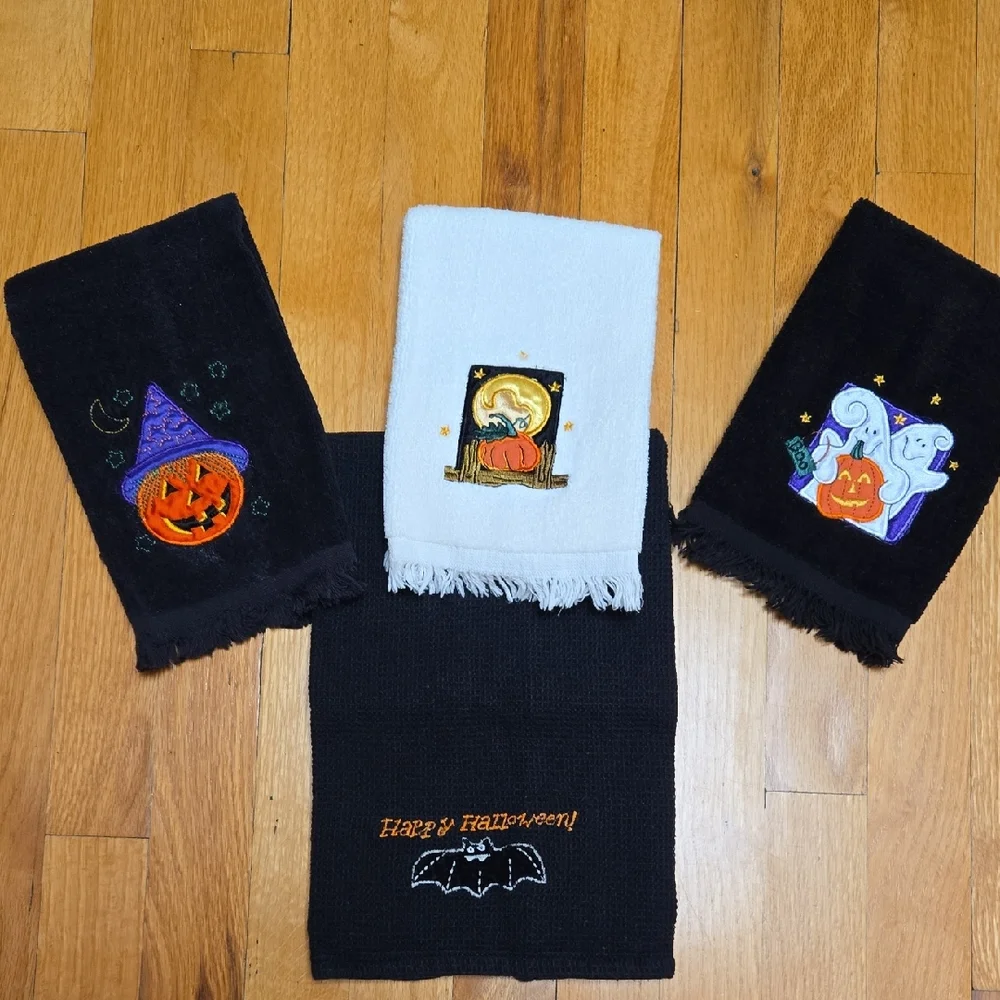 Halloween Themed Hand Towels Set